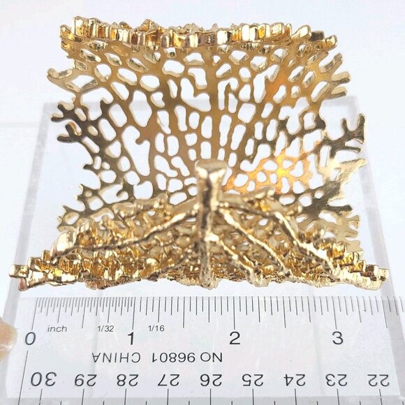 Golden Coral leaf bracelet stunning piece 3.5 inches long. Petite opening 1 inch - Picture 8 of 10